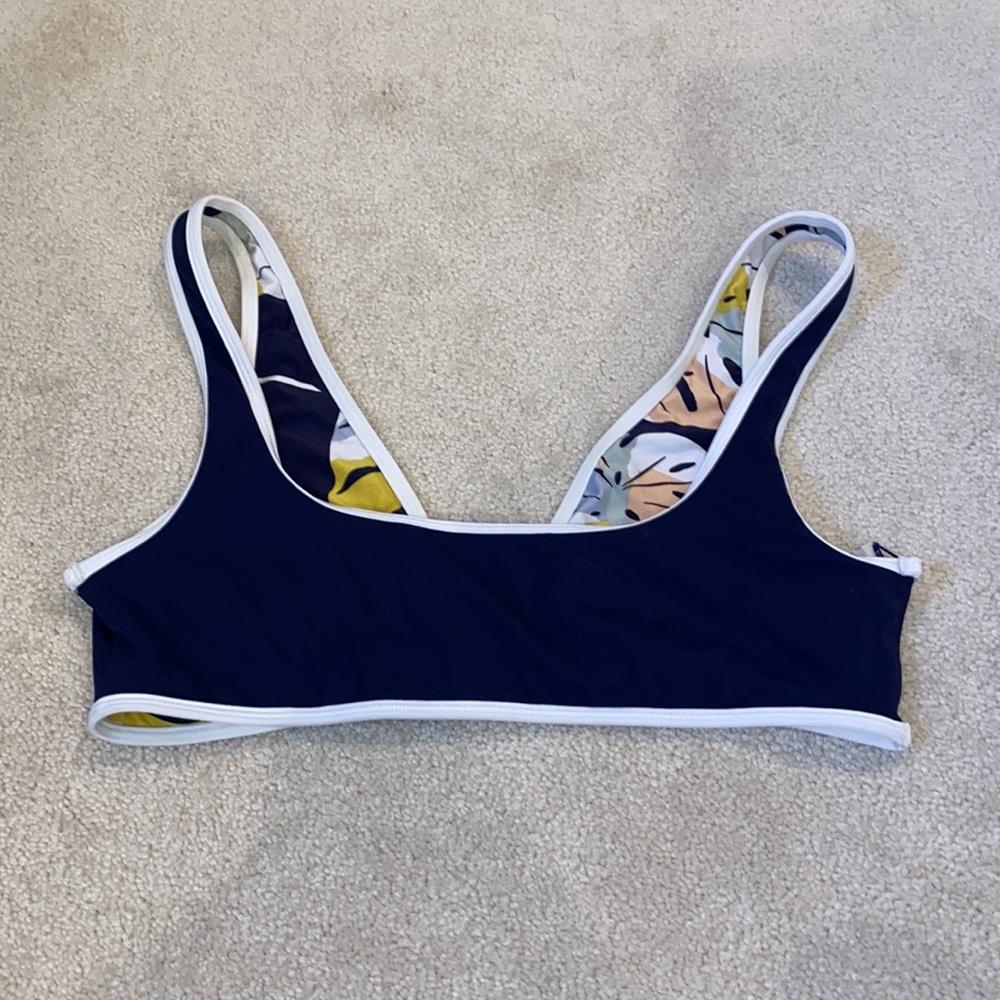L*Space Bikini Top - Picture 4 of 5